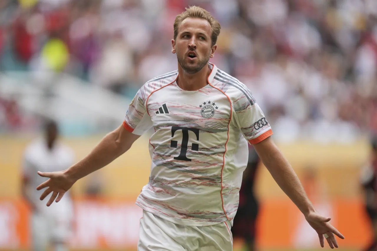Bayern Múnich amansa 4-2 a Flamengo y avanza a cuartos en Mundial de Clubes
