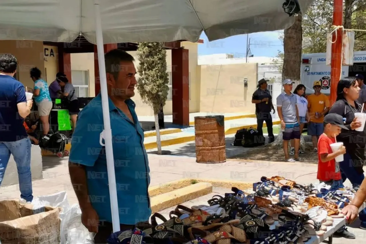 Coordina Maru entrega de apoyos a damnificados por lluvias