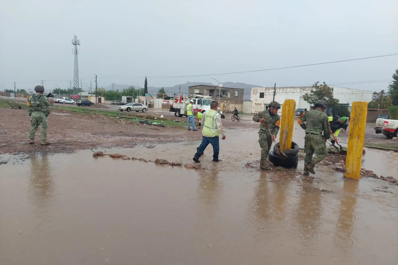 Despliega Sedena Plan DN-III por intensas lluvias en la capital