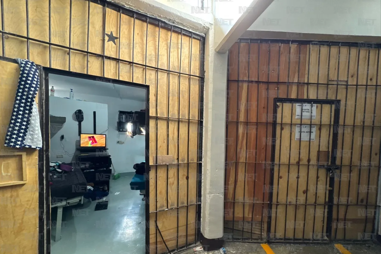 Exhiben lujos en Cereso 3; líder tenía celda con aire y visitas íntimas