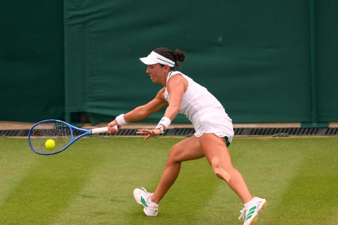 'Madrugan' a Jessica Pegula en primera ronda de Wimbledon