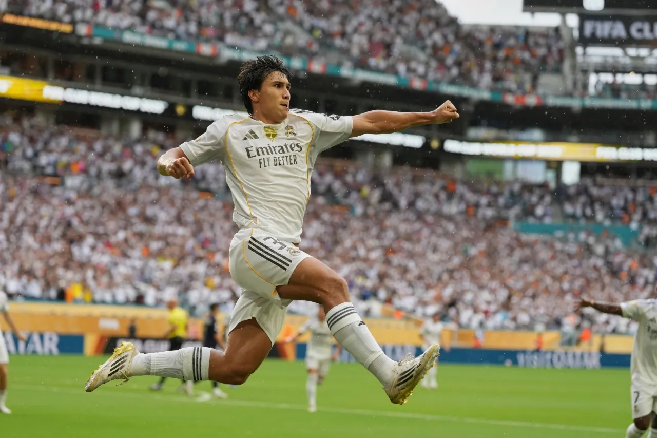 Gonzalo García mete al Real Madrid a los cuartos de final del Mundial de Clubes