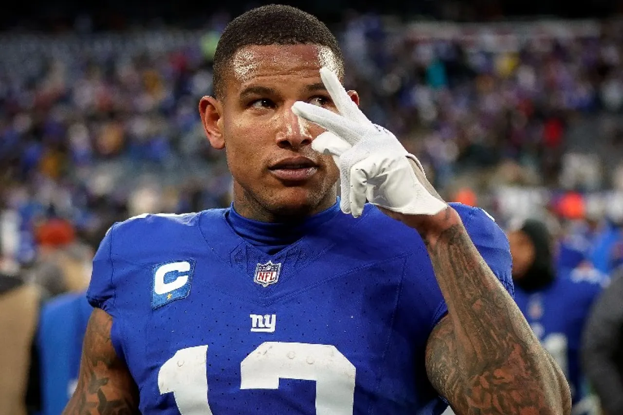Darren Waller sale del retiro para jugar con los Dolphins