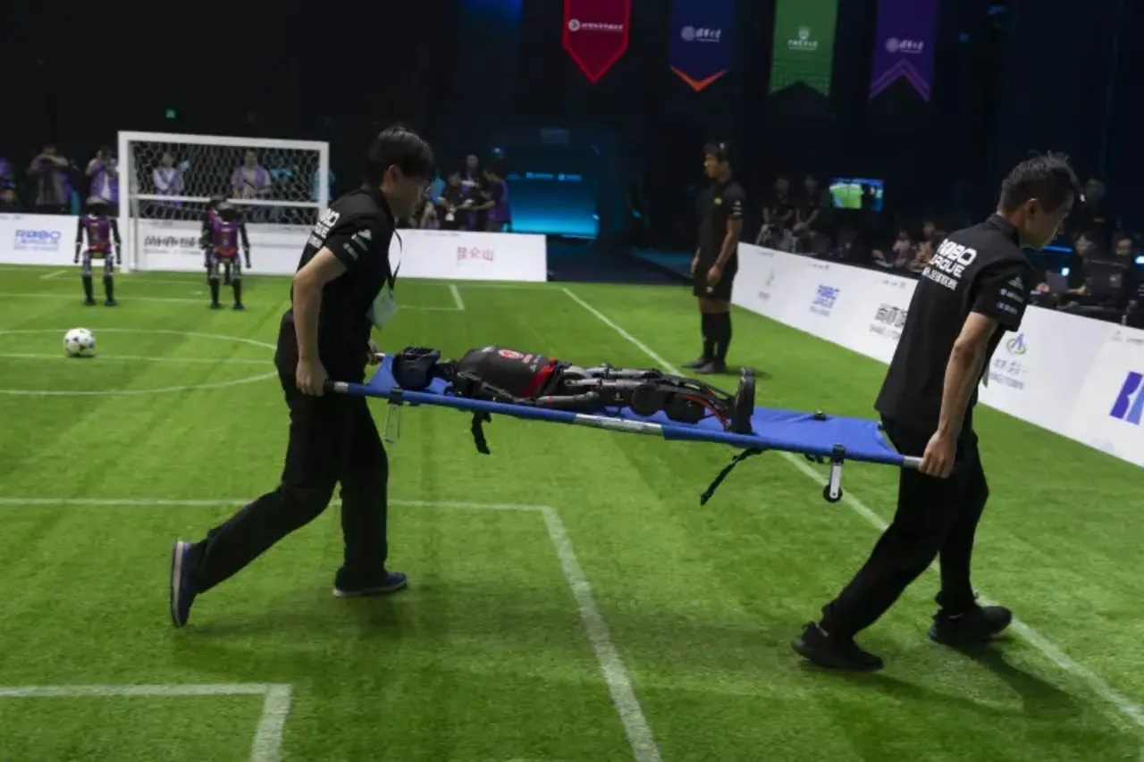 Futbol de robots genera más emoción que el de humanos en China