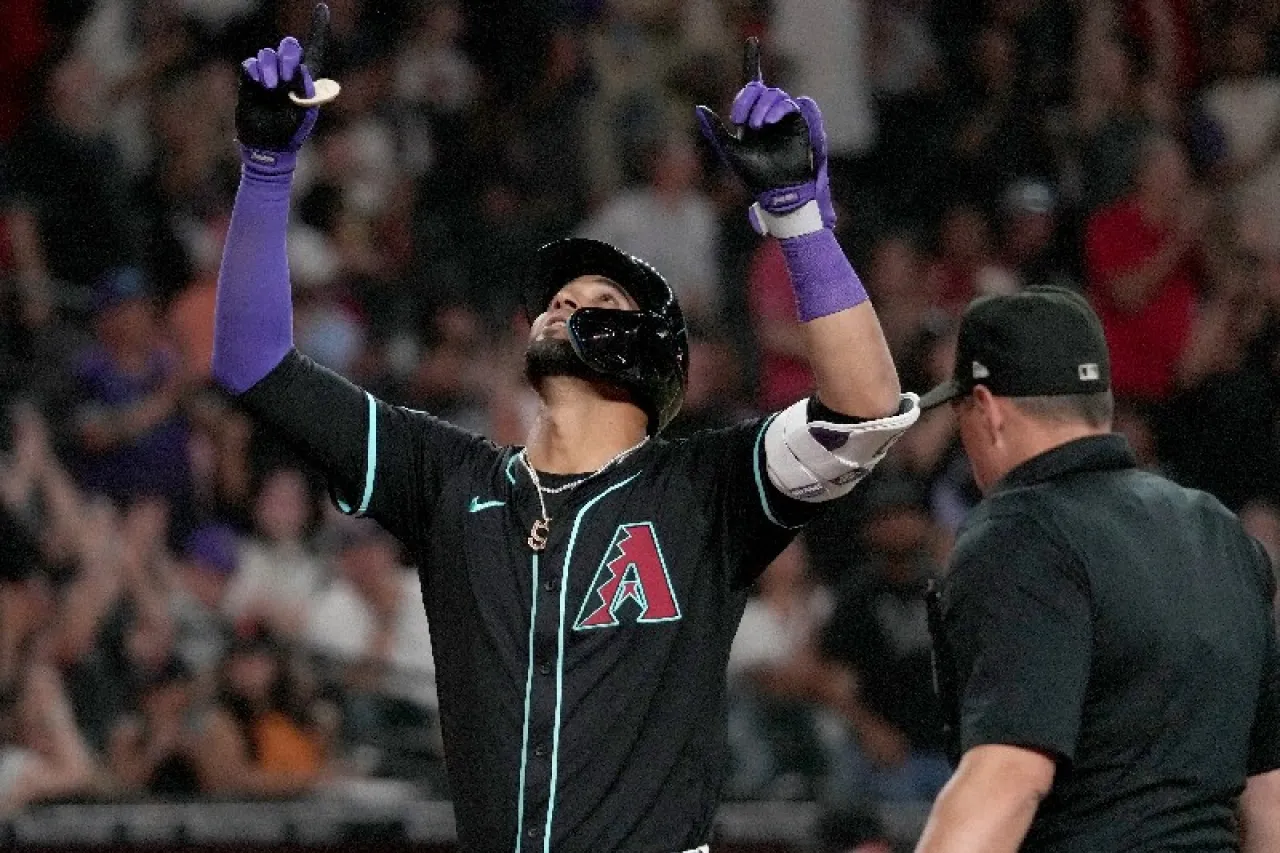 Gigantes sigue sin batear y cae ante los Diamondbacks