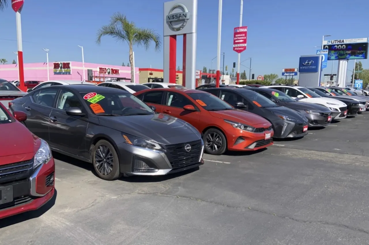 Lo que necesita saber sobre el aumento de los precios de los autos usados