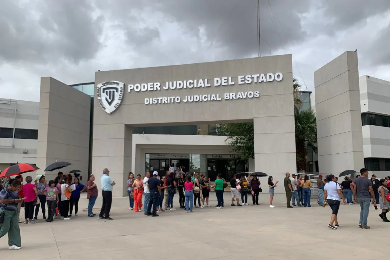 ¿Son sus cenizas reales? Largas filas en Fiscalía por caso crematorio