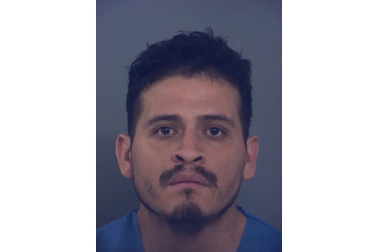 Policías lo balean al atender reporte de violencia familiar en El Paso