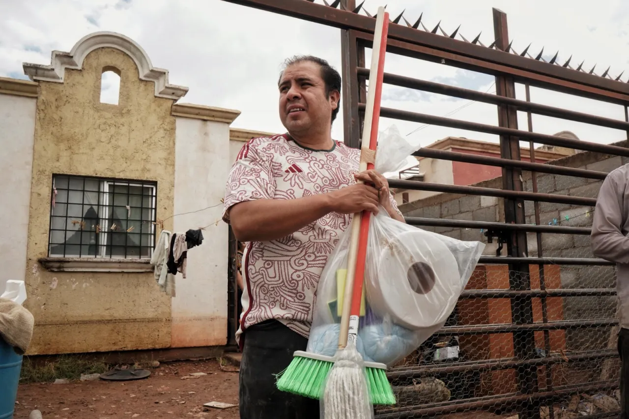 Atiende Gobierno del Estado a familias afectadas por lluvia en Chihuahua