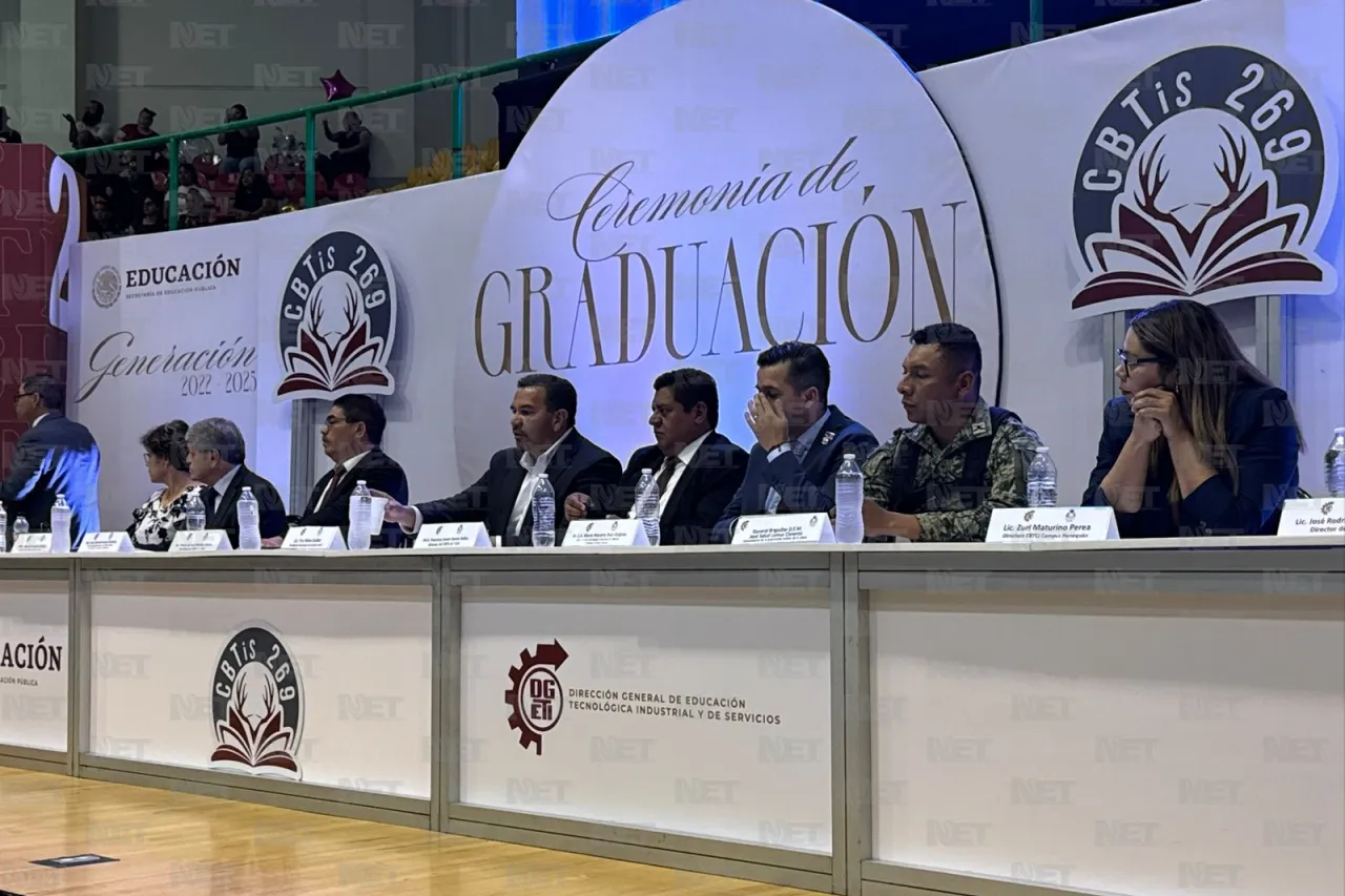 Celebra generación 2025 graduación del Cbtis 269
