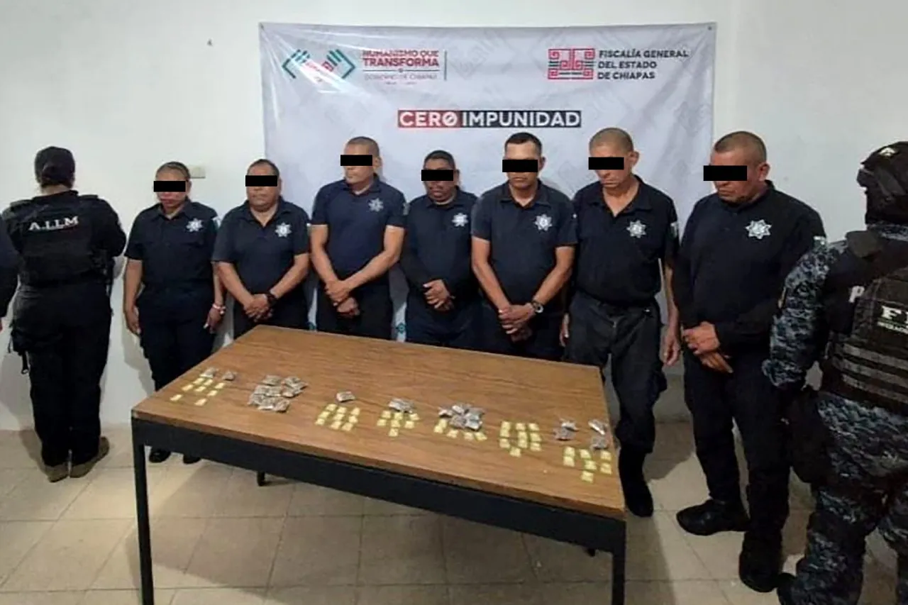 Caen 7 policías de Frontera Comalapa, Chiapas, por venta de droga