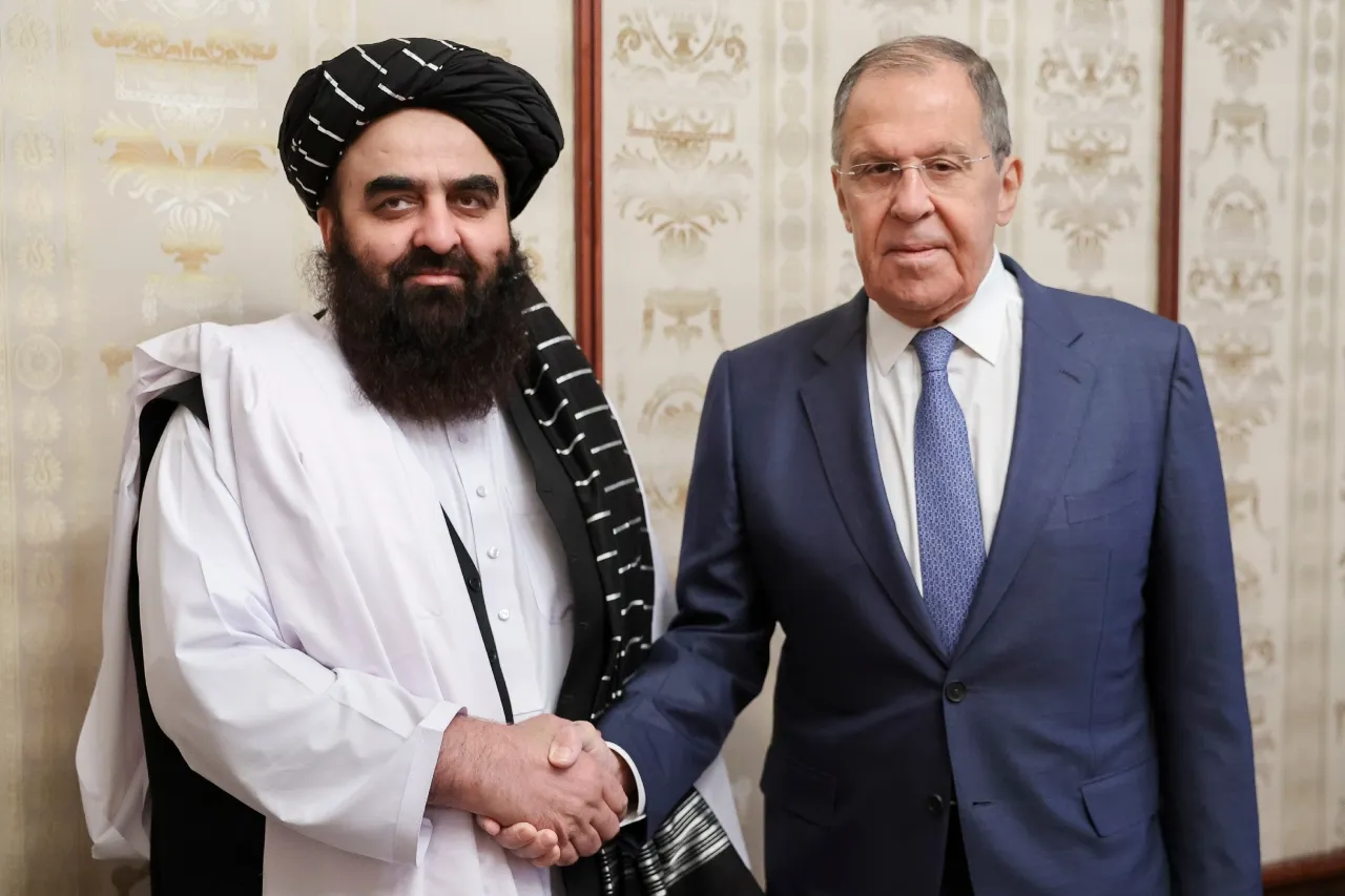 Rusia, el primer país en reconocer formalmente al gobierno talibán en Afganistán