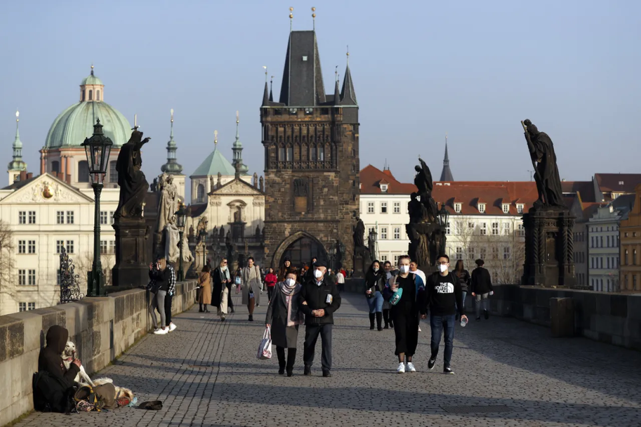 Apagón afecta a la República Checa y paraliza el transporte público en Praga