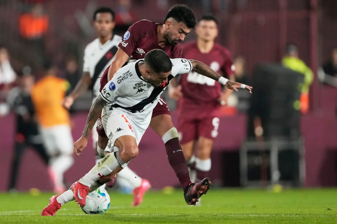 Coutinho completa su traspaso del Villa al Vasco da Gama
