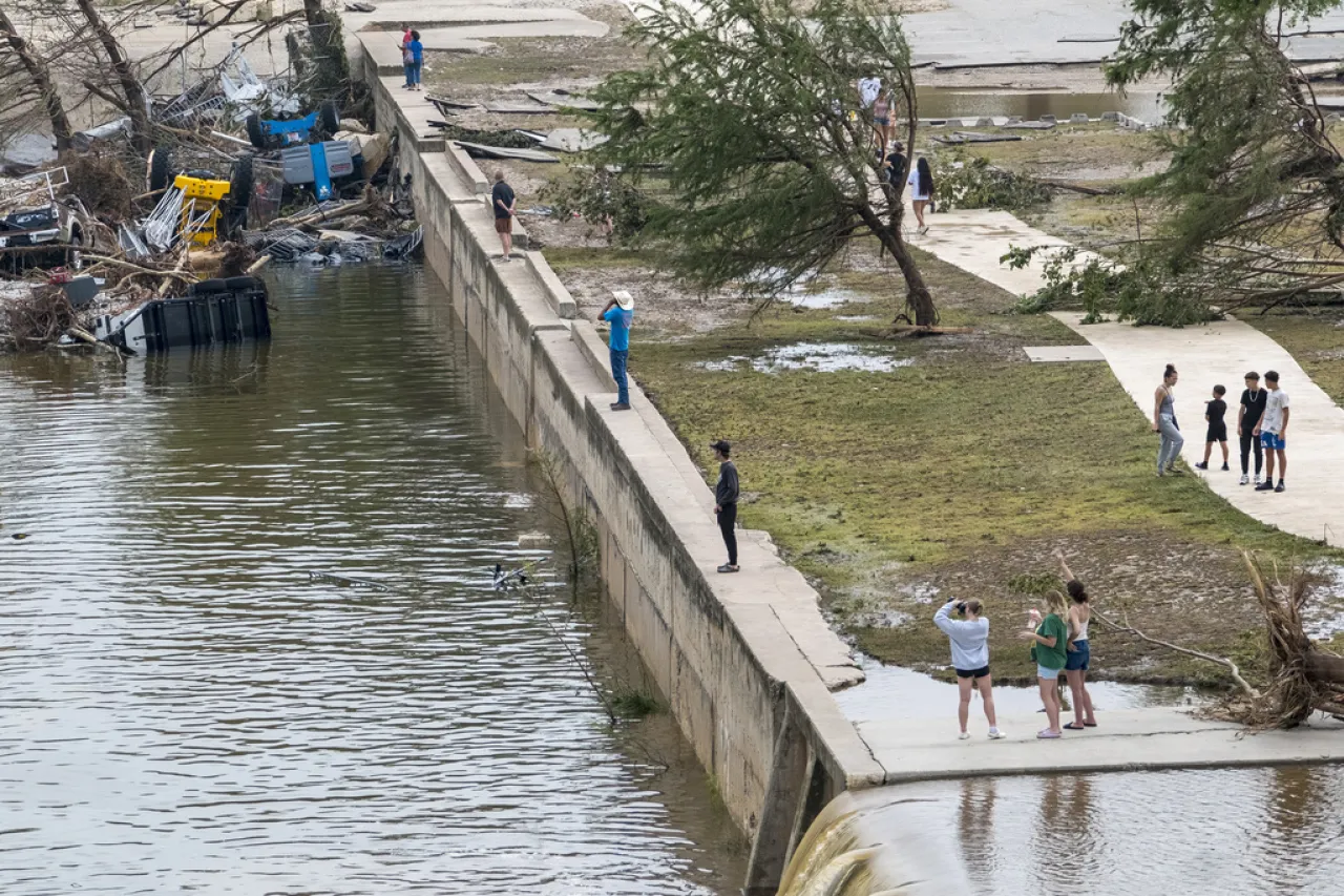Un vistazo a las inundaciones más mortales en EU en los últimos 25 años