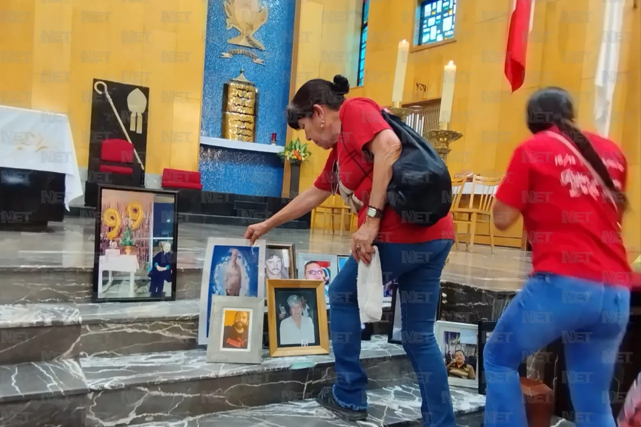 Con dolor e incertidumbre, acuden a misa por víctimas del crematorio