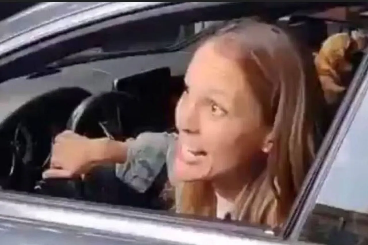 'Soy simpática desde chiquita'; Lady Racista habla por 1ra vez y se defiende
