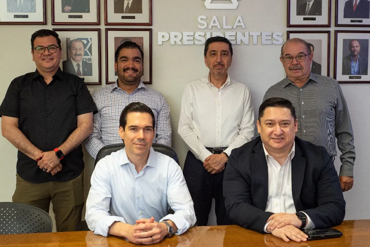 Analizan diputados y empresarios iniciativa para eliminar legisladores 'pluris'