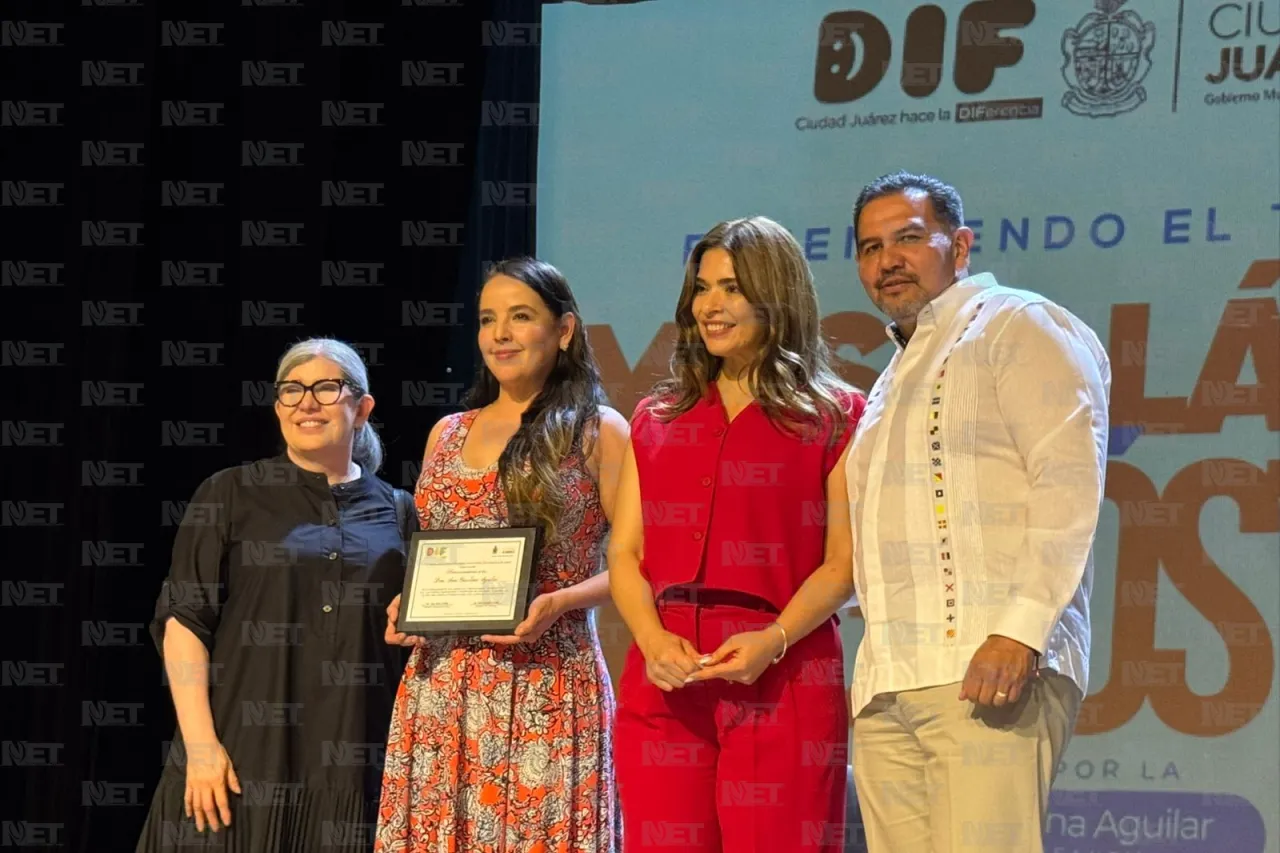 Dan plática del TDAH: acuden alcalde y directora del DIF