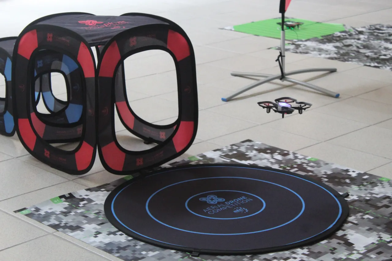 Inaugura UTCJ centro avanzado de drones