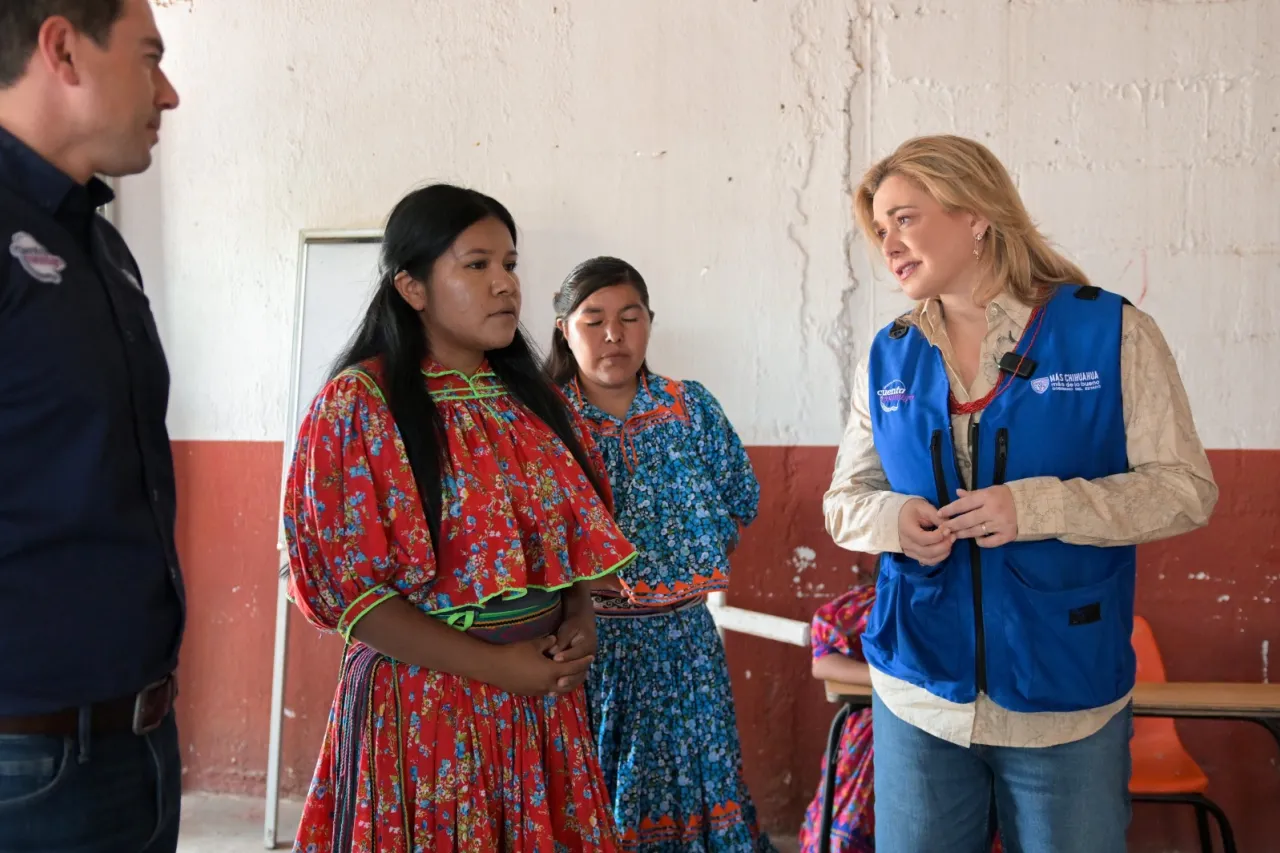 Maru Campos impulsa mejoras en viviendas indígenas de la capital
