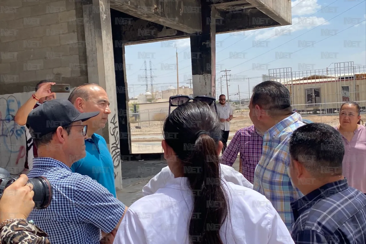 Alcalde recorre terreno donde construirán centro comunitario Colonial del Sur