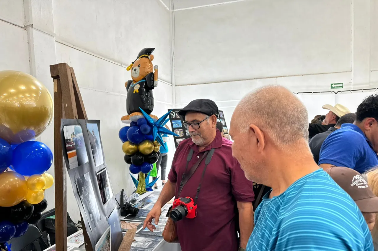 Celebra UTCJ fin de cursos de artes y oficios