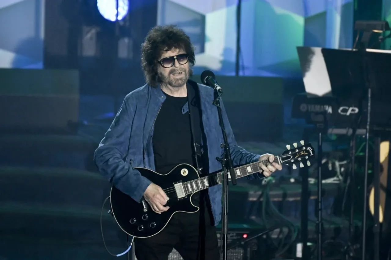 Festival de Londres cancela última noche tras retiro de Jeff Lynne de ELO