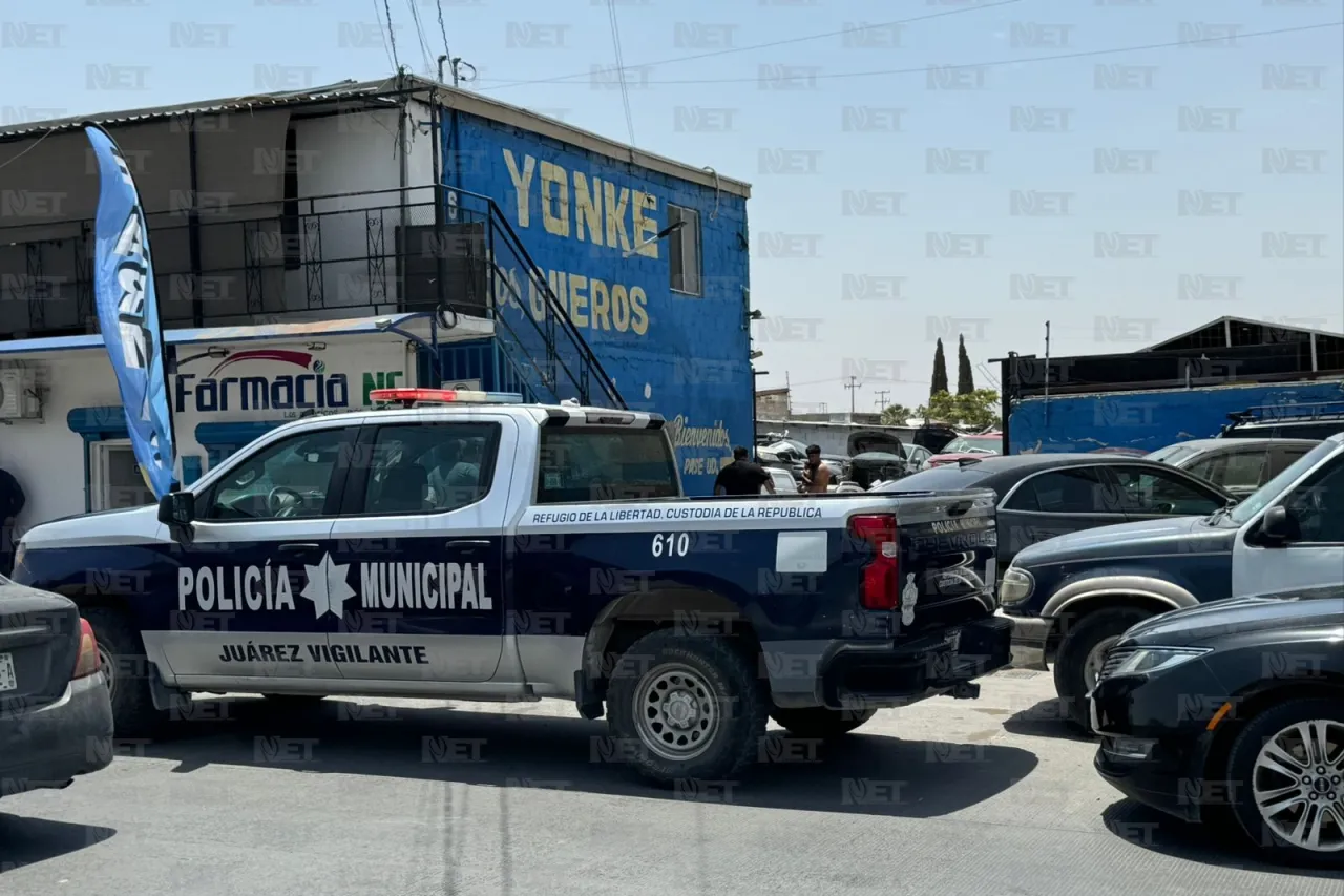 Se desvanece y muere cliente dentro de yonke Los Güeros en El Granjero