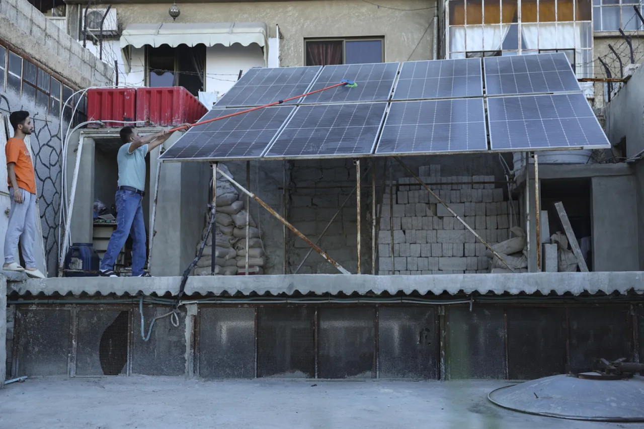Siria apuesta por la energía renovable para superar la crisis eléctrica