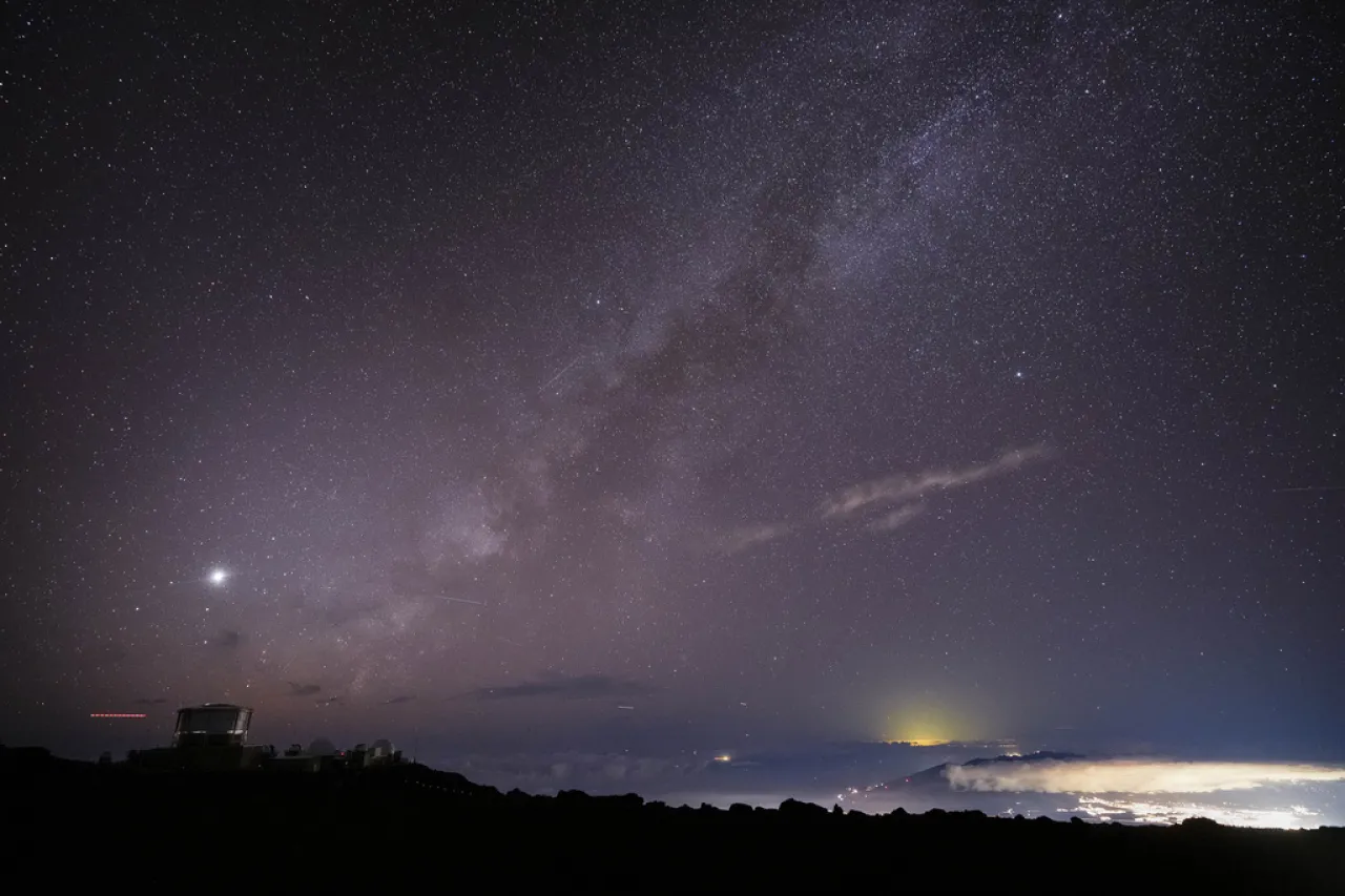 Astrónomos siguen a cuerpo celeste que podría venir de otro sistema