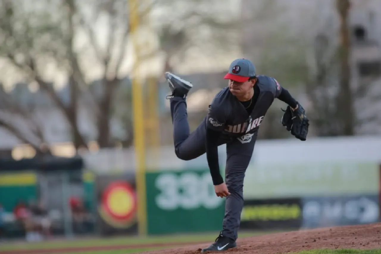 Indios divide par de juegos ante NCG para cerrar temporada regular