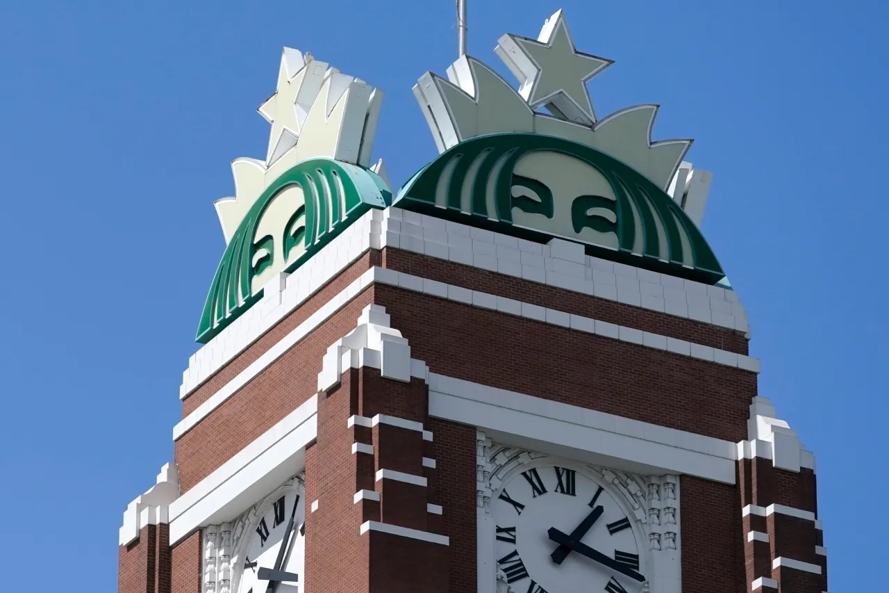 Adiós al home office: Starbucks aumenta el número de días de trabajo presencial