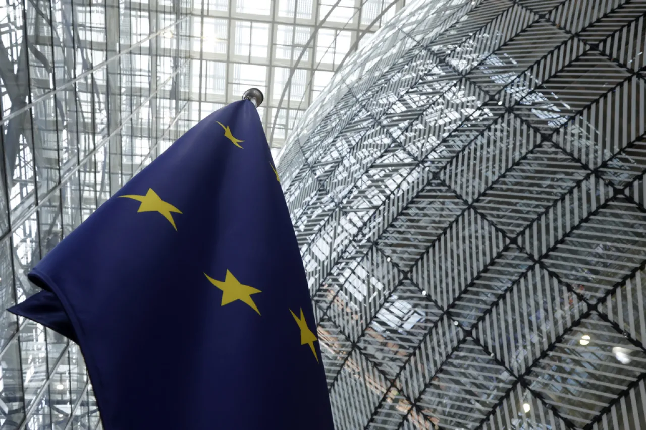 Europa promete unidad tras sorpresivo anuncio de Trump de aranceles de 30%
