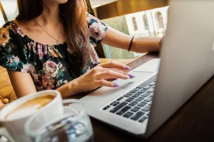 Impulsa SIDE la formalización de negocios liderados por mujeres