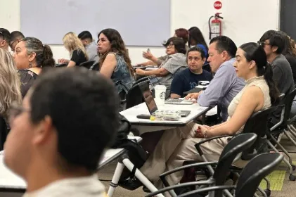 Capacitan a MiPymes y emprendedores para integrar IA en sus negocios