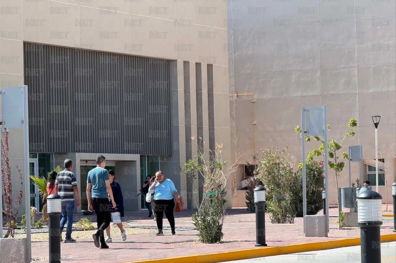 Evacuan el IMSS 02 por fuga de gas