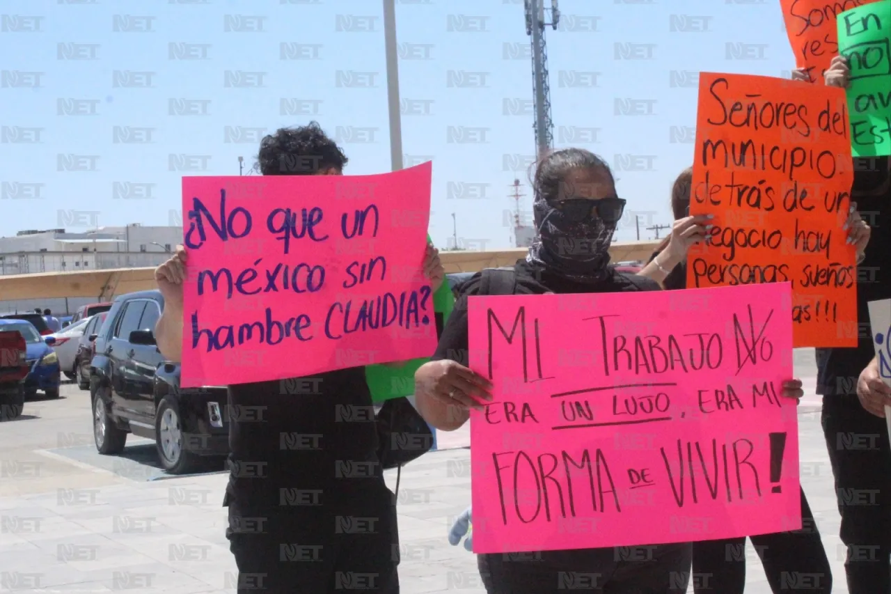 Protestan empleados de Casa Messer por clausura