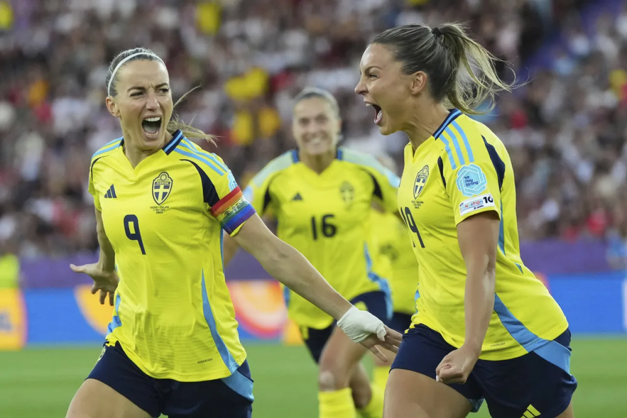 Inglaterra vence a Suecia por penales y avanza a semifinales de la Euro femenil