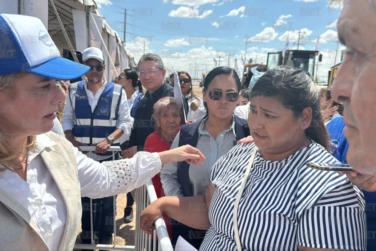 Atiende gobernadora solicitudes y propuestas de juarenses