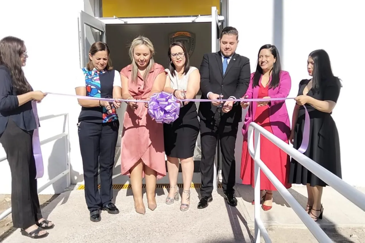 Inauguran remodelación del Cecofam en apoyo a familias en conflicto