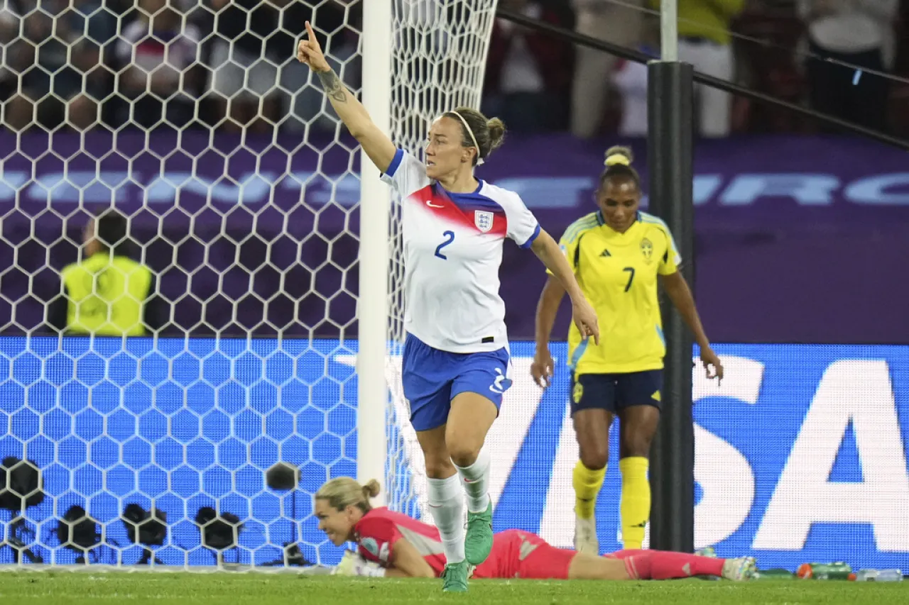 Inglaterra vence a Suecia por penales y avanza a semifinales de la Euro femenil