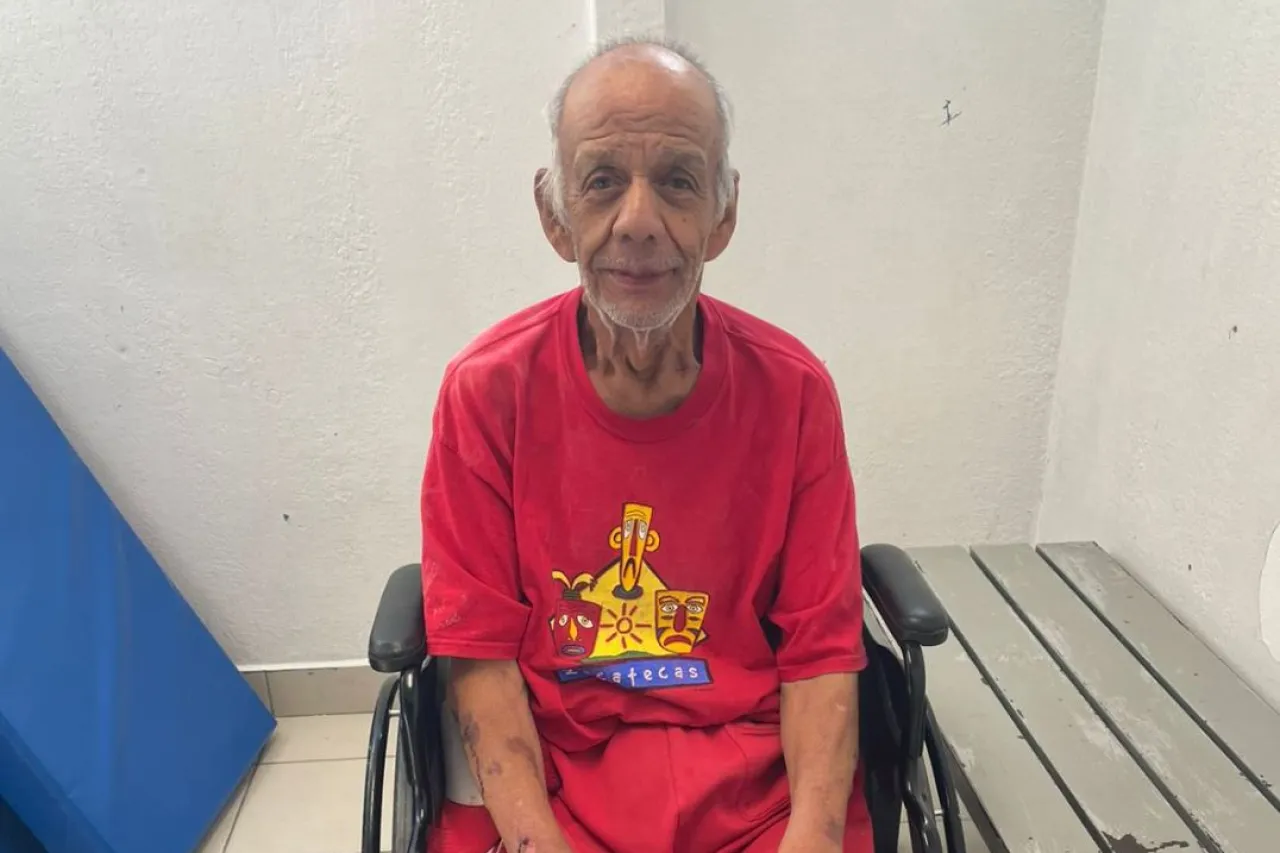 Pide SSPM ayuda para localizar a familia de adulto mayor extraviado