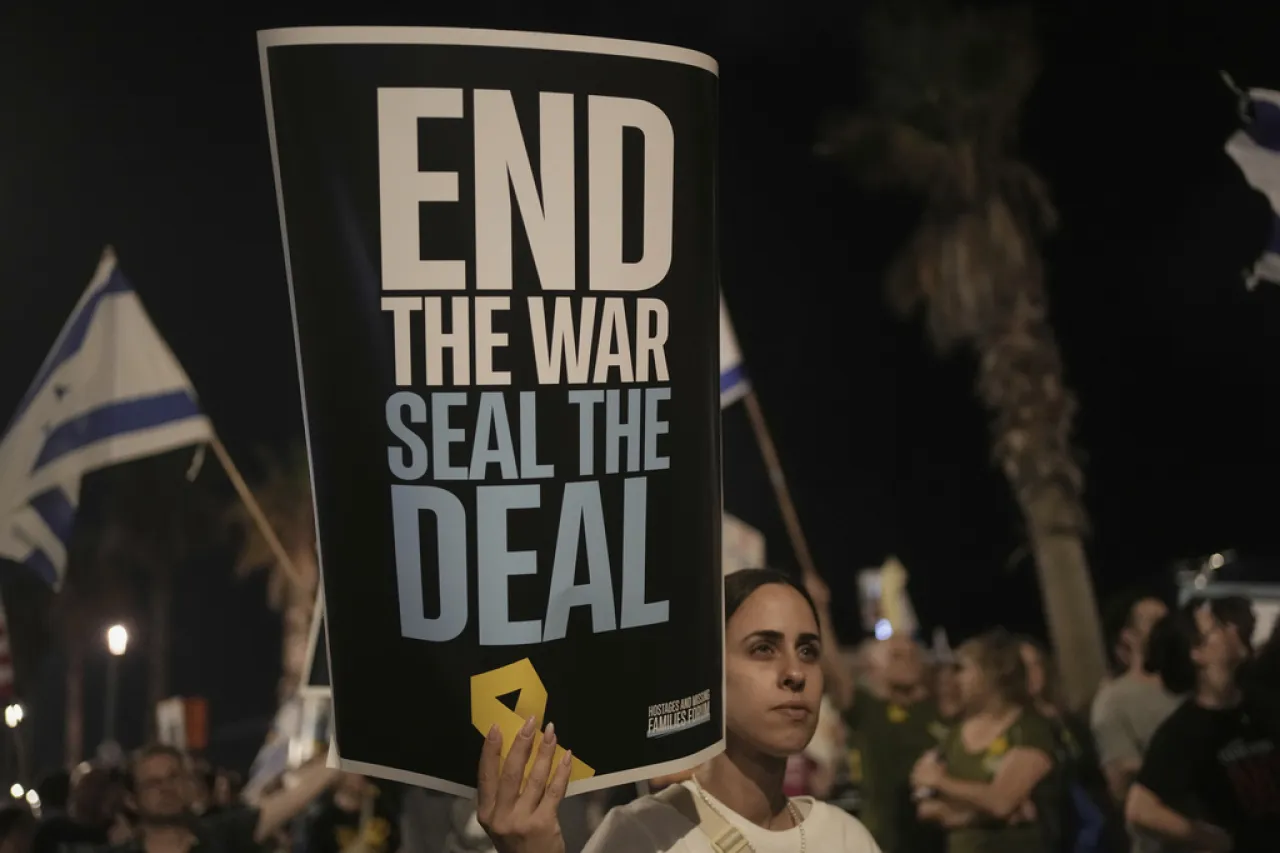 Mueren 73 personas esperando ayuda humanitaria en Gaza