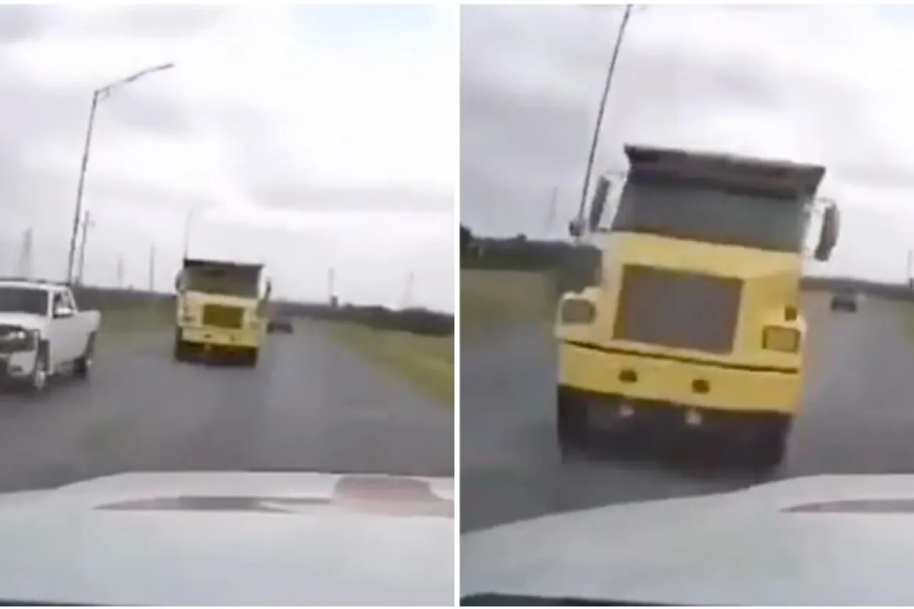 Patrulla estatal es embestida por tráiler en Tamaulipas; 2 agentes muertos