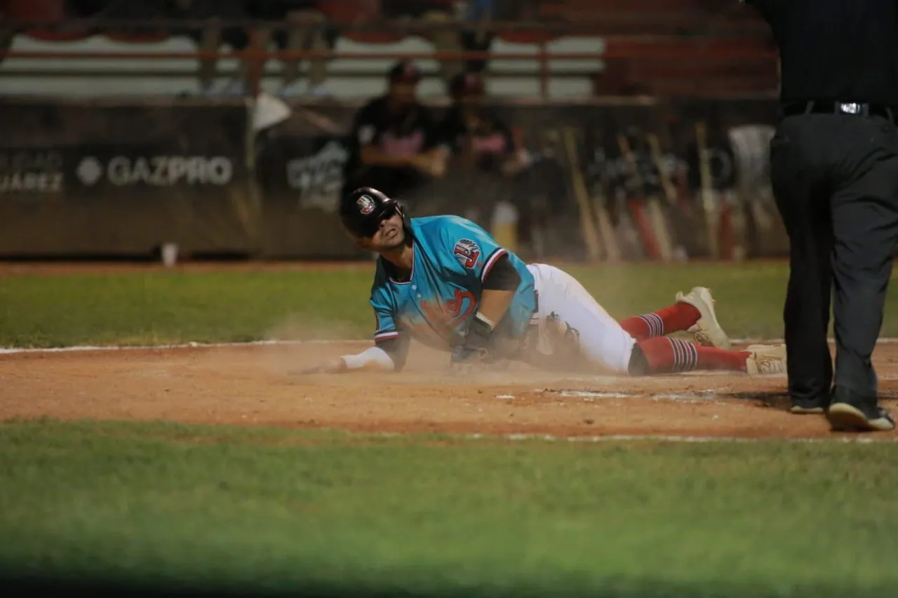 Indios se complica y divide juegos de playoffs con Jiménez
