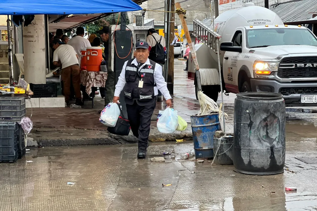 Precipitaciones continuas permanecerán durante este lunes