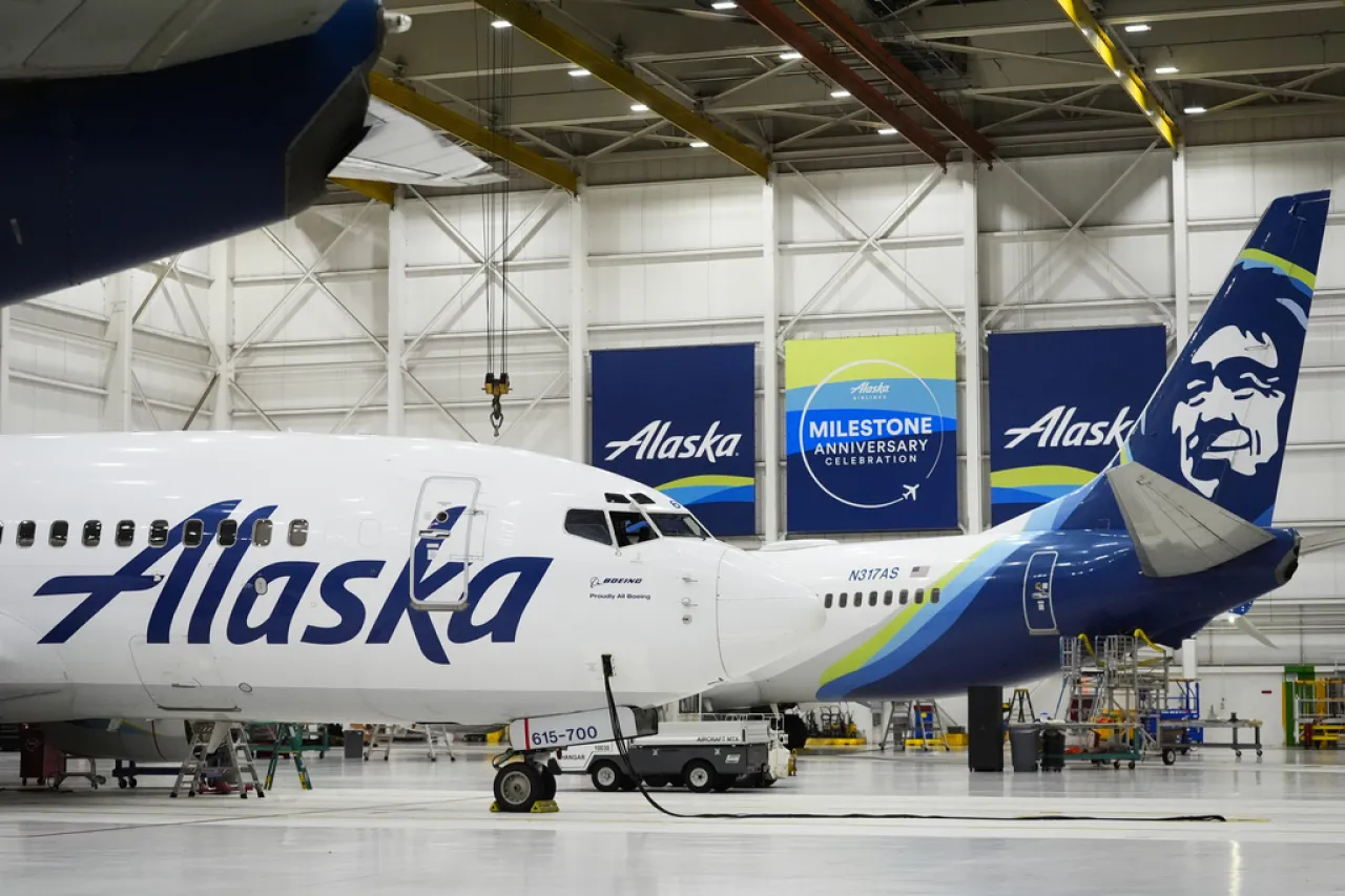 Alaska Airlines reanuda operaciones tras una falla técnica