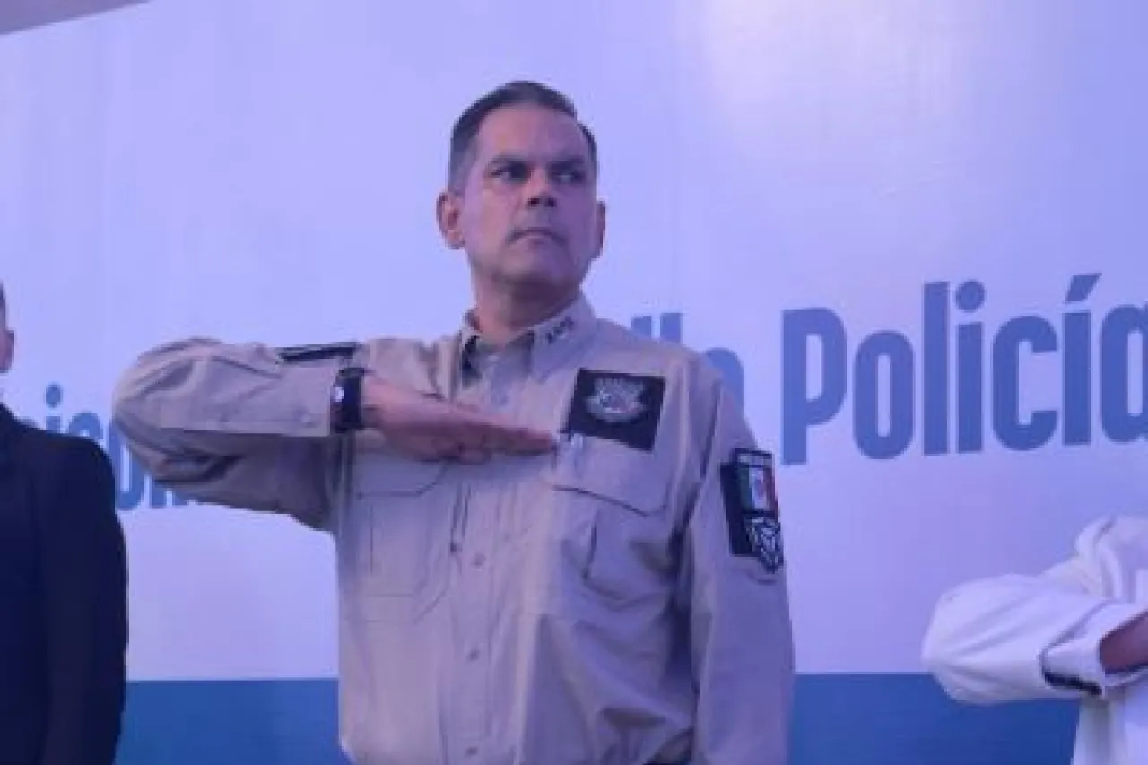 Entregan beneficios de Fideicomiso Orgullo Policía Vial