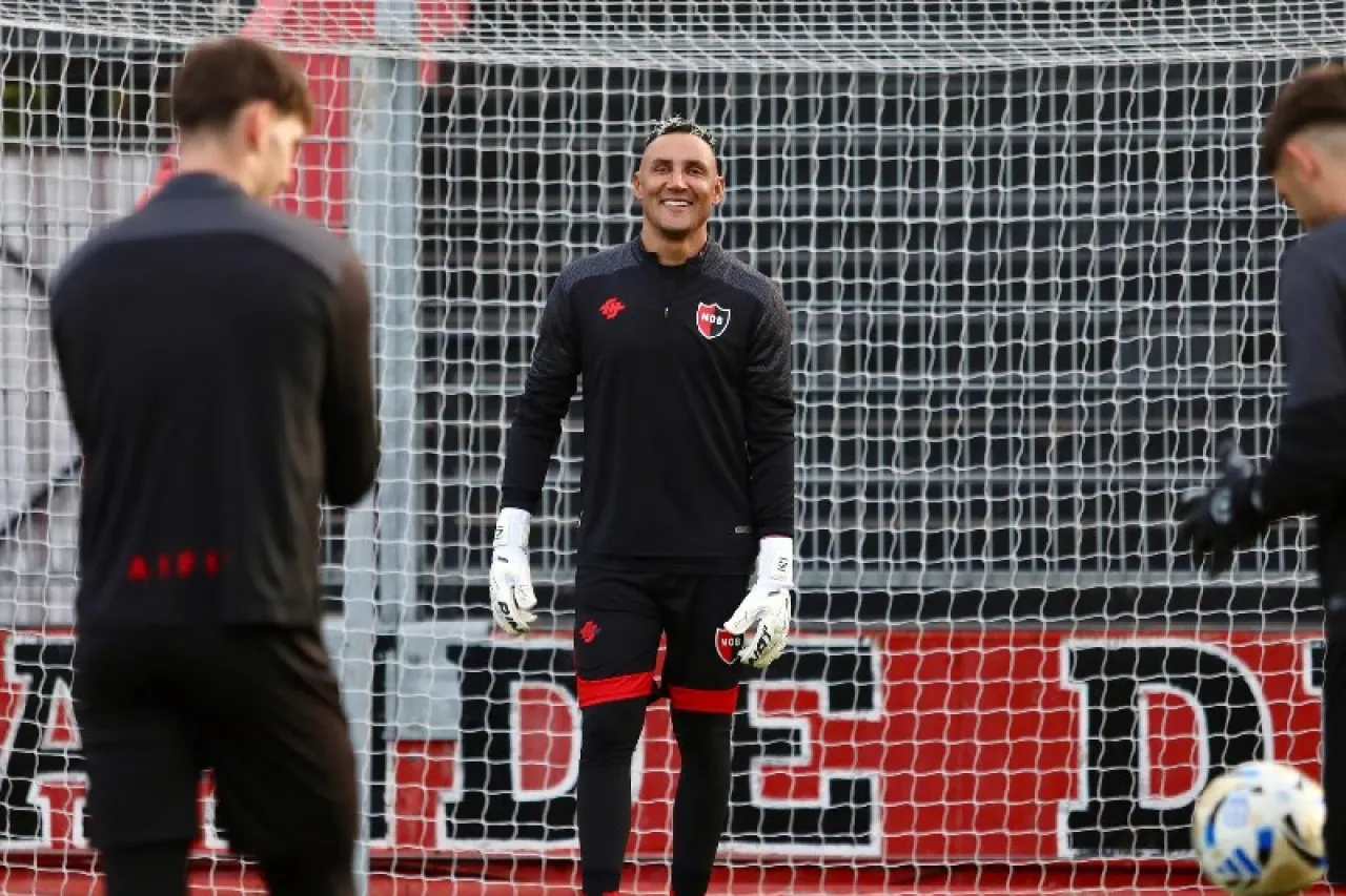 Por esta razón Pumas no puede registrar a Keylor Navas en la Liga MX
